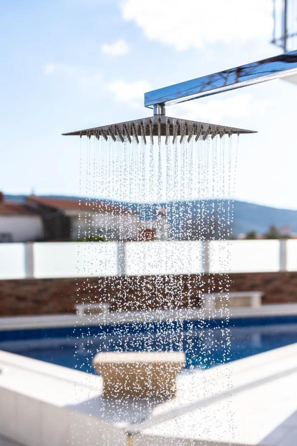 Luxury Villa Ivana Marina Exterior photo